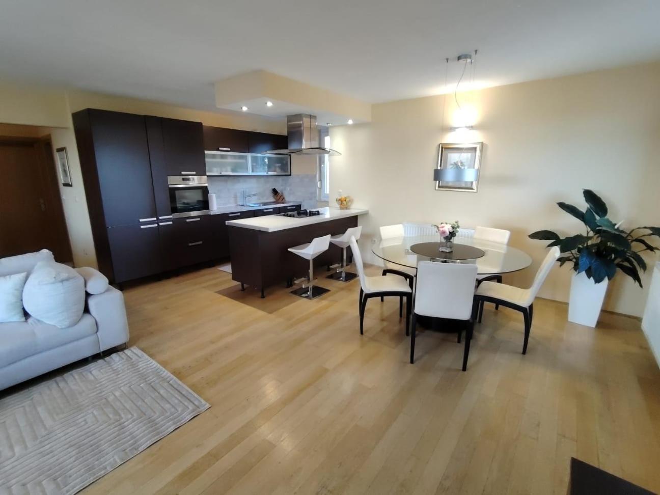 Luxury Beach Apartment 비오그라드나모루 외부 사진